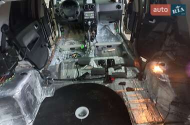 Хетчбек Ford Fusion 2003 в 
