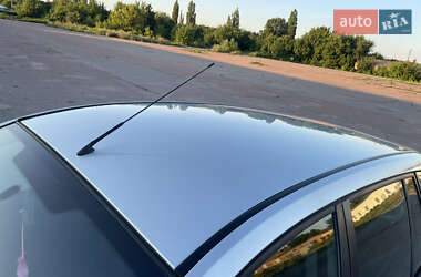 Хэтчбек Ford Fusion 2011 в 
