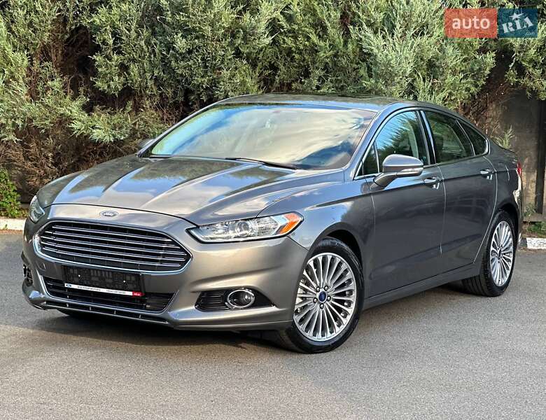 Седан Ford Fusion 2014 в Славянске