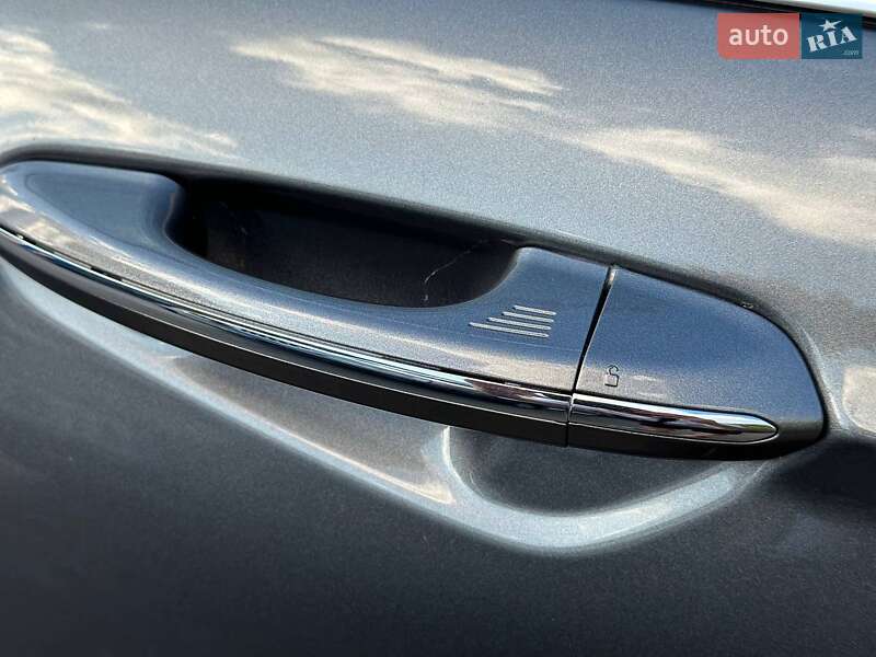 Седан Ford Fusion 2014 в Славянске