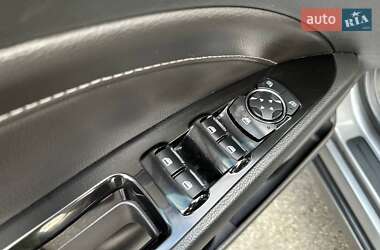 Седан Ford Fusion 2014 в 