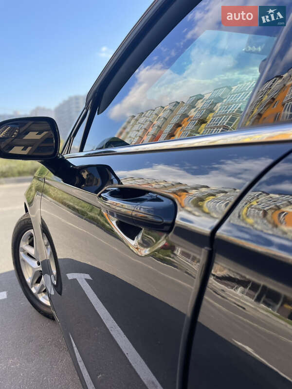 Седан Ford Fusion 2013 в Чернигове