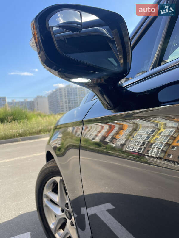 Седан Ford Fusion 2013 в Чернигове