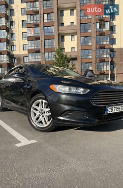 Седан Ford Fusion 2013 в 