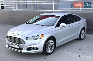 Седан Ford Fusion 2012 в 