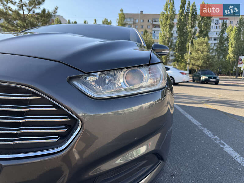 Седан Ford Fusion 2014 в Николаеве