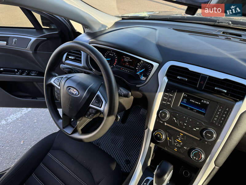 Седан Ford Fusion 2014 в Николаеве