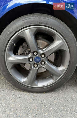 Седан Ford Fusion 2014 в 
