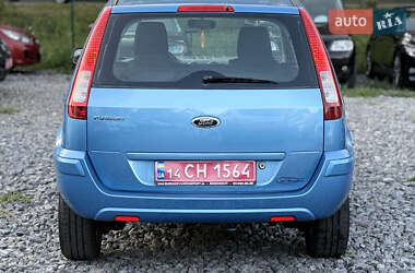 Хэтчбек Ford Fusion 2011 в 
