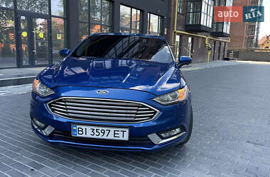 Седан Ford Fusion 2016 в 