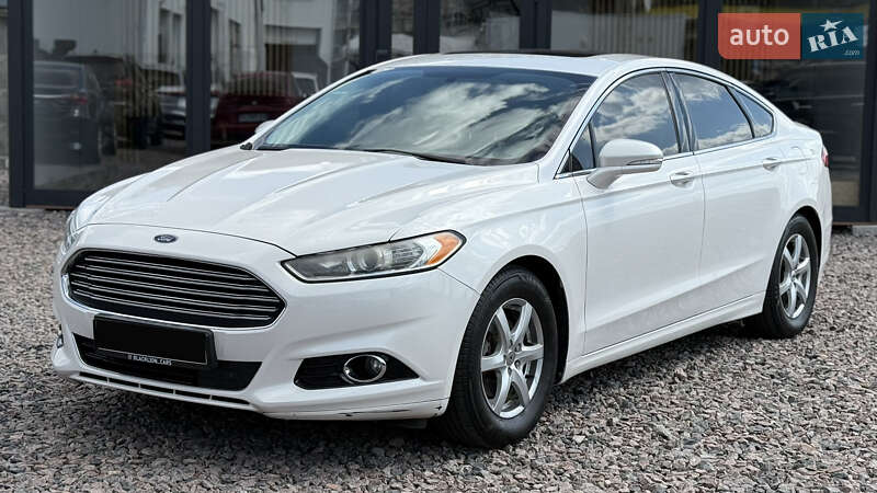 Седан Ford Fusion 2014 в Киеве