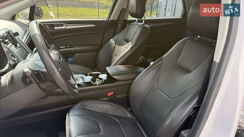 Седан Ford Fusion 2014 в Киеве