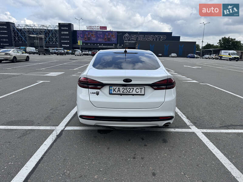 Седан Ford Fusion 2016 в Киеве