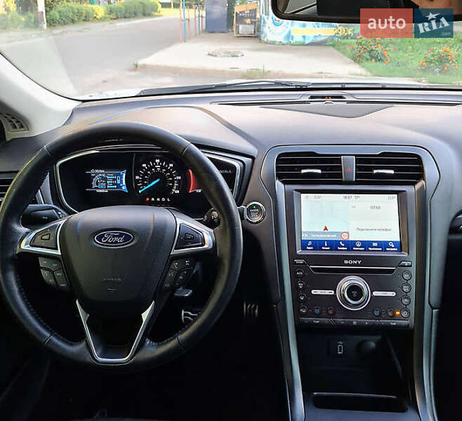 Седан Ford Fusion 2017 в Тернополе