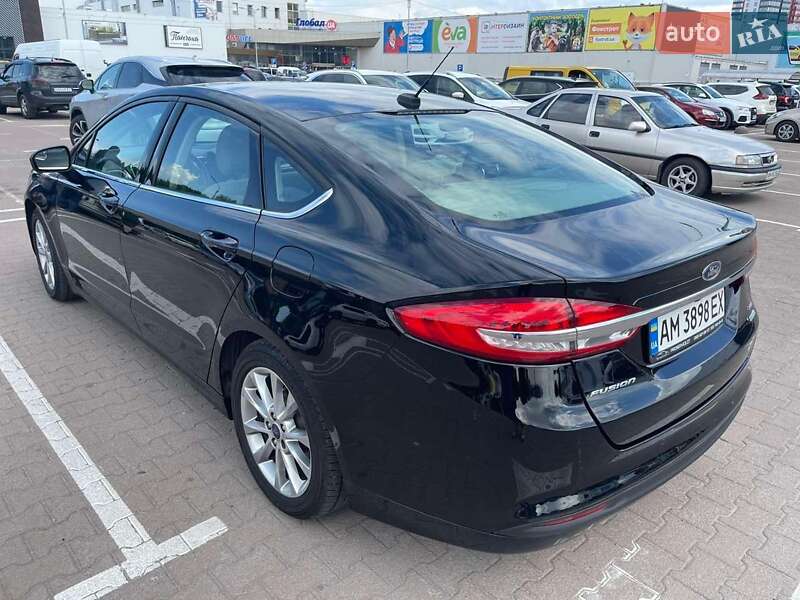 Седан Ford Fusion 2016 в Житомире