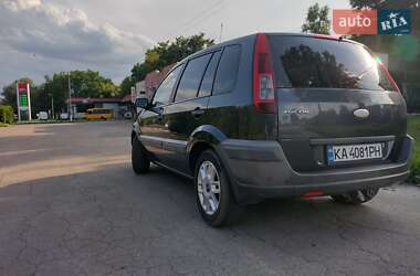 Хэтчбек Ford Fusion 2008 в 