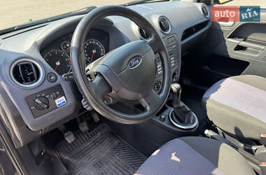 Хэтчбек Ford Fusion 2011 в 