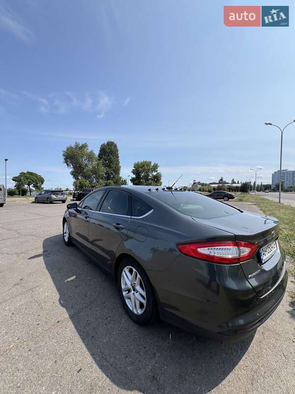 Седан Ford Fusion 2015 в Черкассах