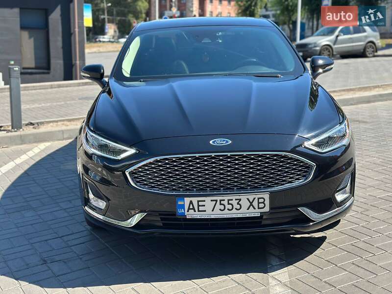 Седан Ford Fusion 2018 в Каменском
