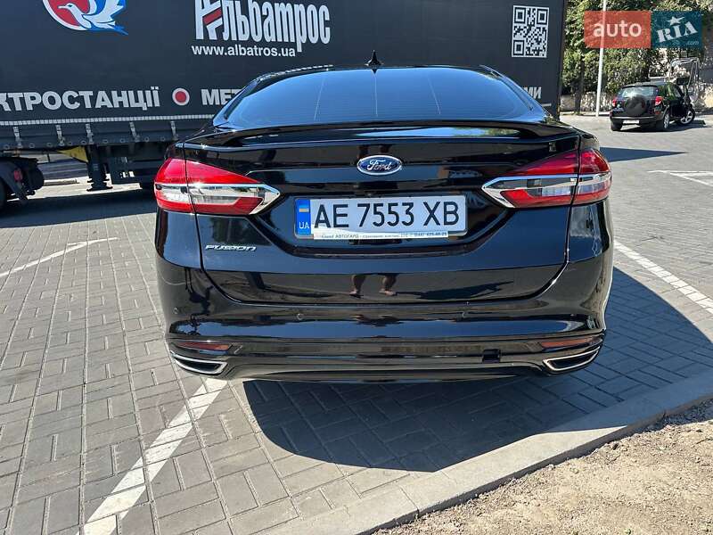 Седан Ford Fusion 2018 в Каменском