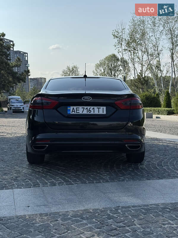 Седан Ford Fusion 2013 в Днепре