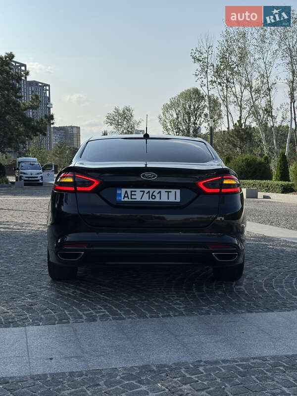 Седан Ford Fusion 2013 в Днепре