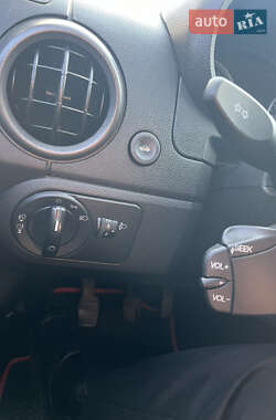 Хэтчбек Ford Fusion 2004 в 