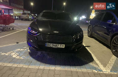 Седан Ford Fusion 2014 в Львове
