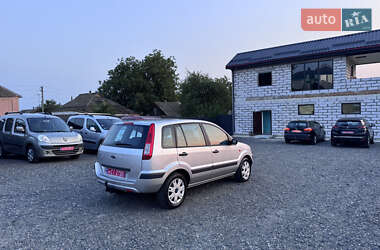 Хэтчбек Ford Fusion 2008 в 