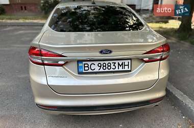 Седан Ford Fusion 2017 в 