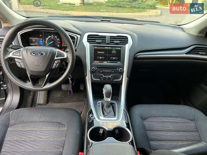 Седан Ford Fusion 2015 в Запорожье