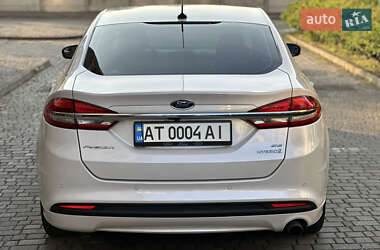 Седан Ford Fusion 2018 в 