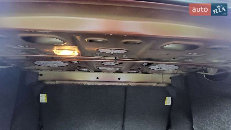 Седан Ford Fusion 2016 в Києві фото 8 Седан Ford Fusion 2016 в Києві