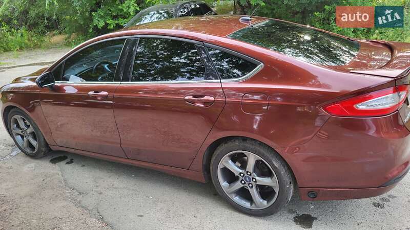 Седан Ford Fusion 2016 в Києві фото 15 Седан Ford Fusion 2016 в Києві