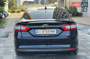 Седан Ford Fusion 2015 в 