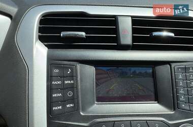 Седан Ford Fusion 2014 в 