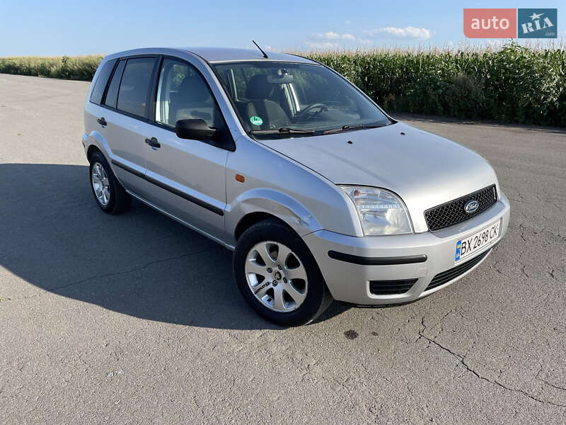 Хэтчбек Ford Fusion 2005 в Шепетовке
