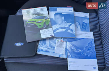 Хэтчбек Ford Fusion 2010 в 
