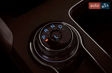 Седан Ford Fusion 2020 в 