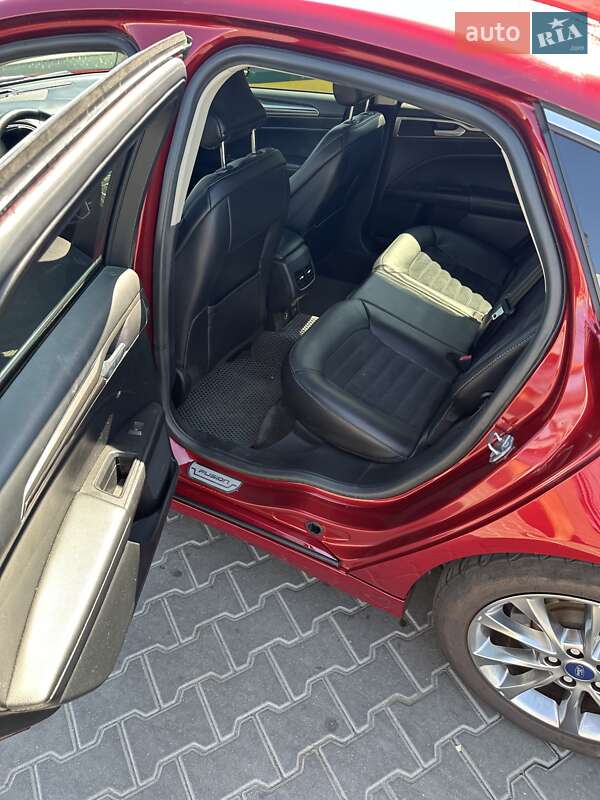 Седан Ford Fusion 2017 в Одессе