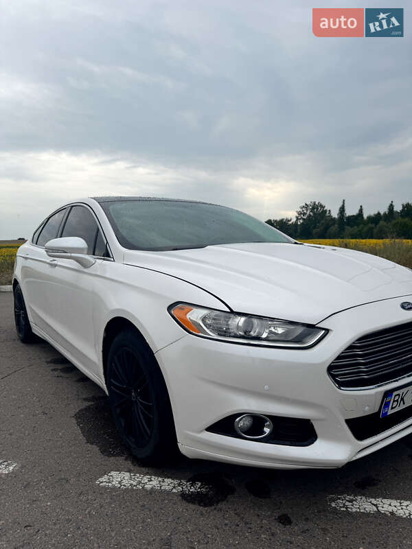 Седан Ford Fusion 2016 в Дубровиці фото 3 Седан Ford Fusion 2016 в Дубровиці
