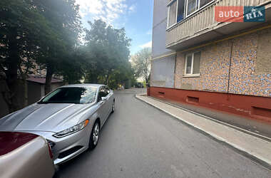 Седан Ford Fusion 2013 в 