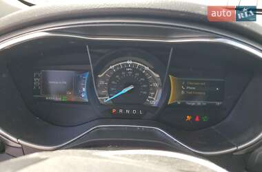Седан Ford Fusion 2018 в 