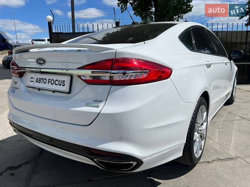Седан Ford Fusion 2017 в Киеве