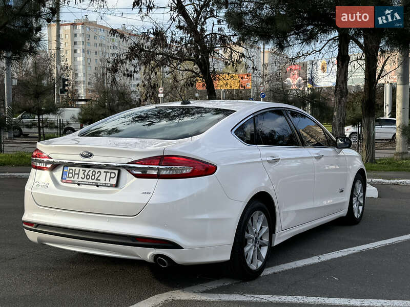 Седан Ford Fusion 2016 в Одессе