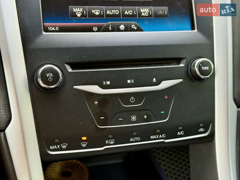 Седан Ford Fusion 2013 в Харкові