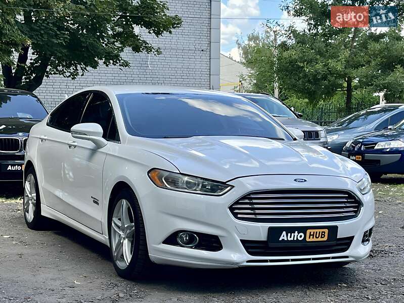 Седан Ford Fusion 2014 в Харькове
