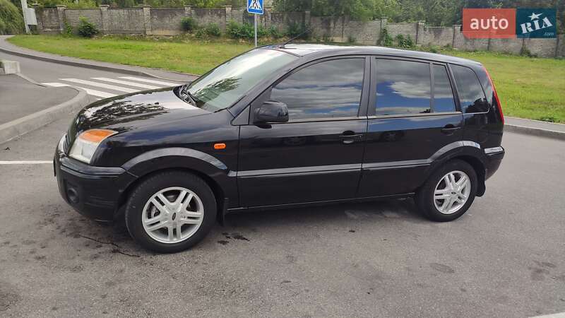 Хэтчбек Ford Fusion 2011 в Виннице