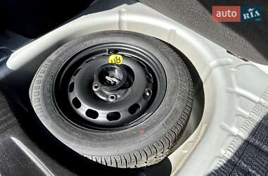 Хэтчбек Ford Fusion 2007 в 
