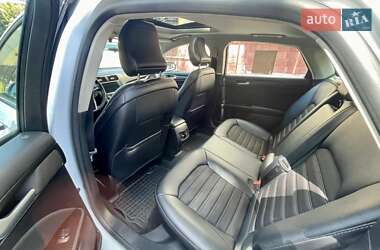 Седан Ford Fusion 2018 в 